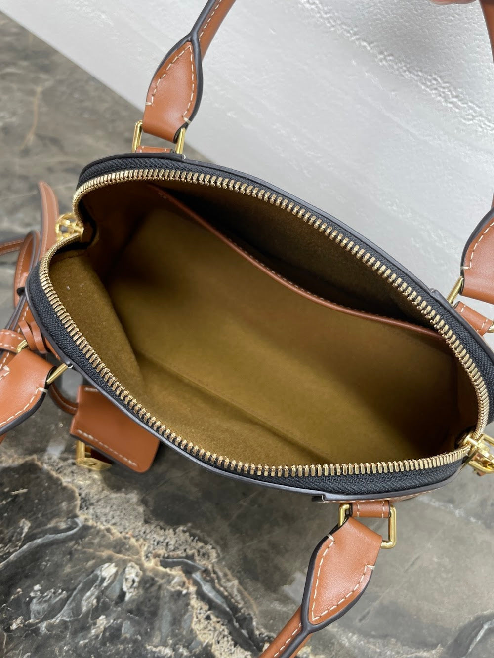 Ezyycart Bags Celine Luxury Bag --112498