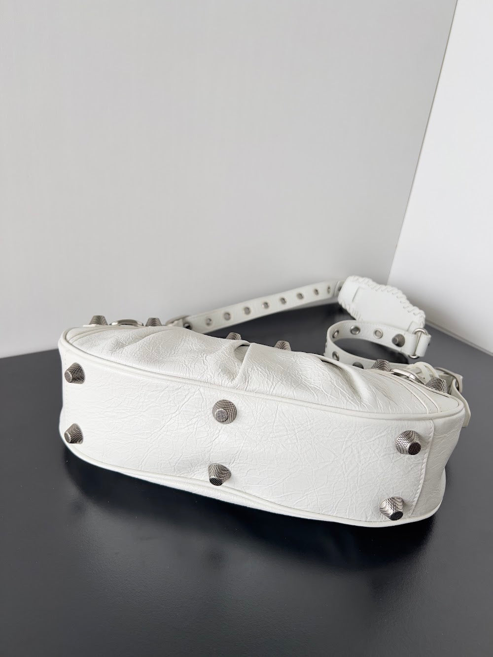Ezyycart Bags Balenciaga Luxury Bag --111145