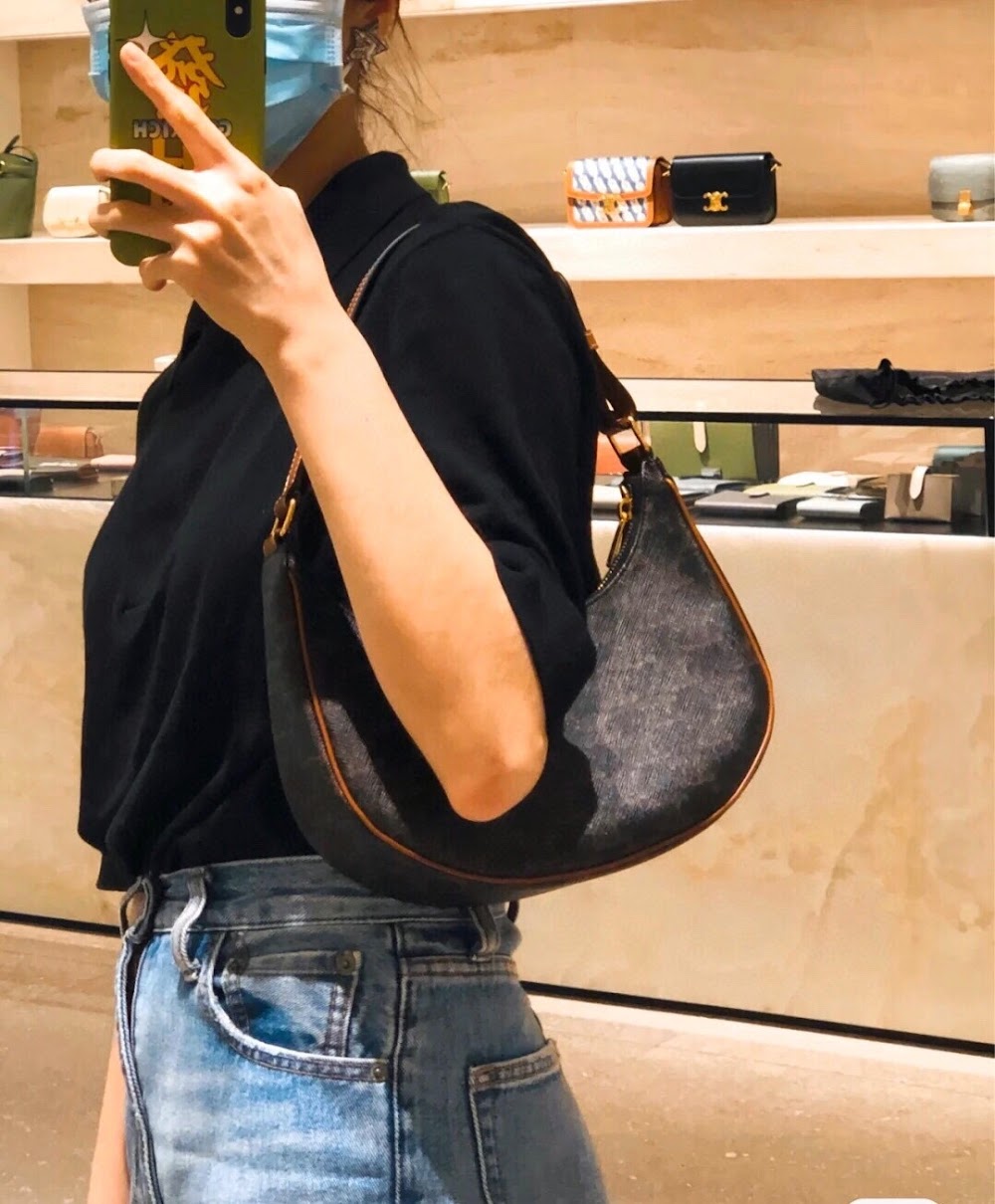 Ezyycart Bags Celine Luxury Bag --111967