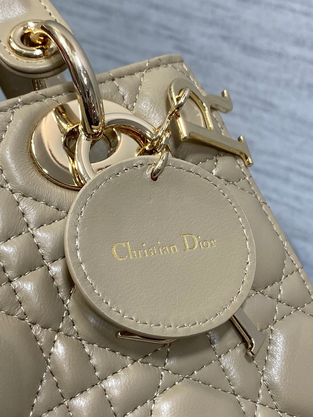 new-designer-premium-bags-nm16326
