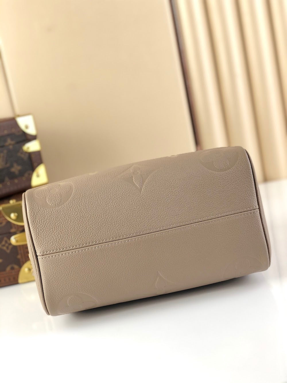 Anum Bags ln Luxury Bag --60526