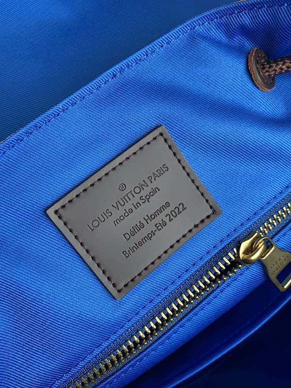 Anum Bags ln Luxury Bag --60807