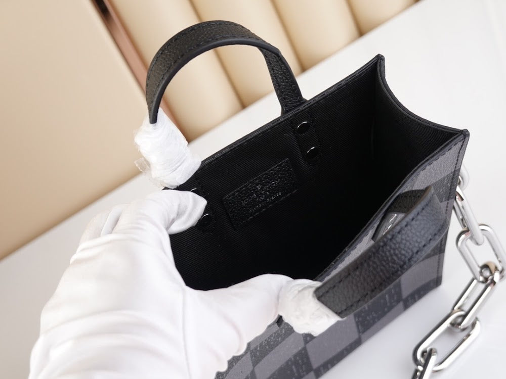 Anum Bags ln Luxury Bag --56161