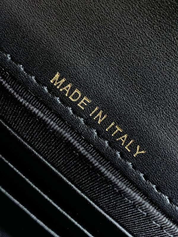 new-luxury-designer-bags-nm9459