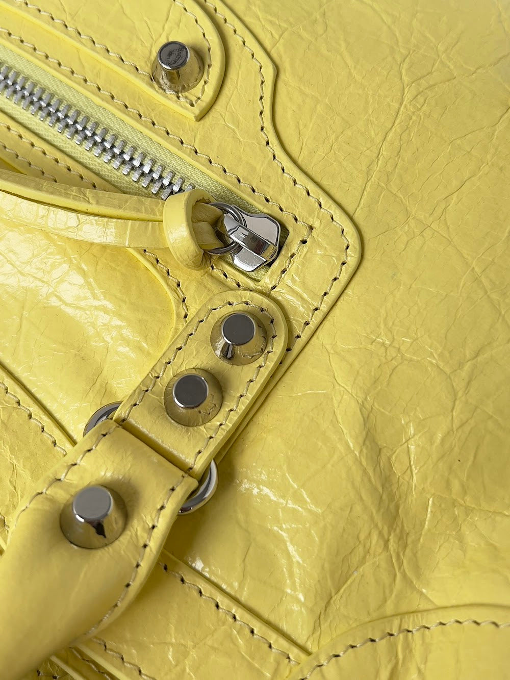 Ezyycart Bags Balenciaga Luxury Bag --110628