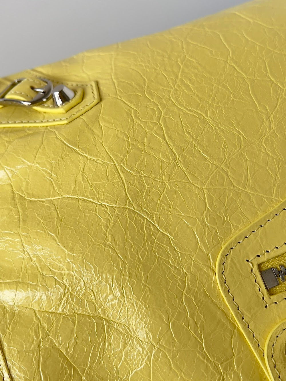 Ezyycart Bags Balenciaga Luxury Bag --110626