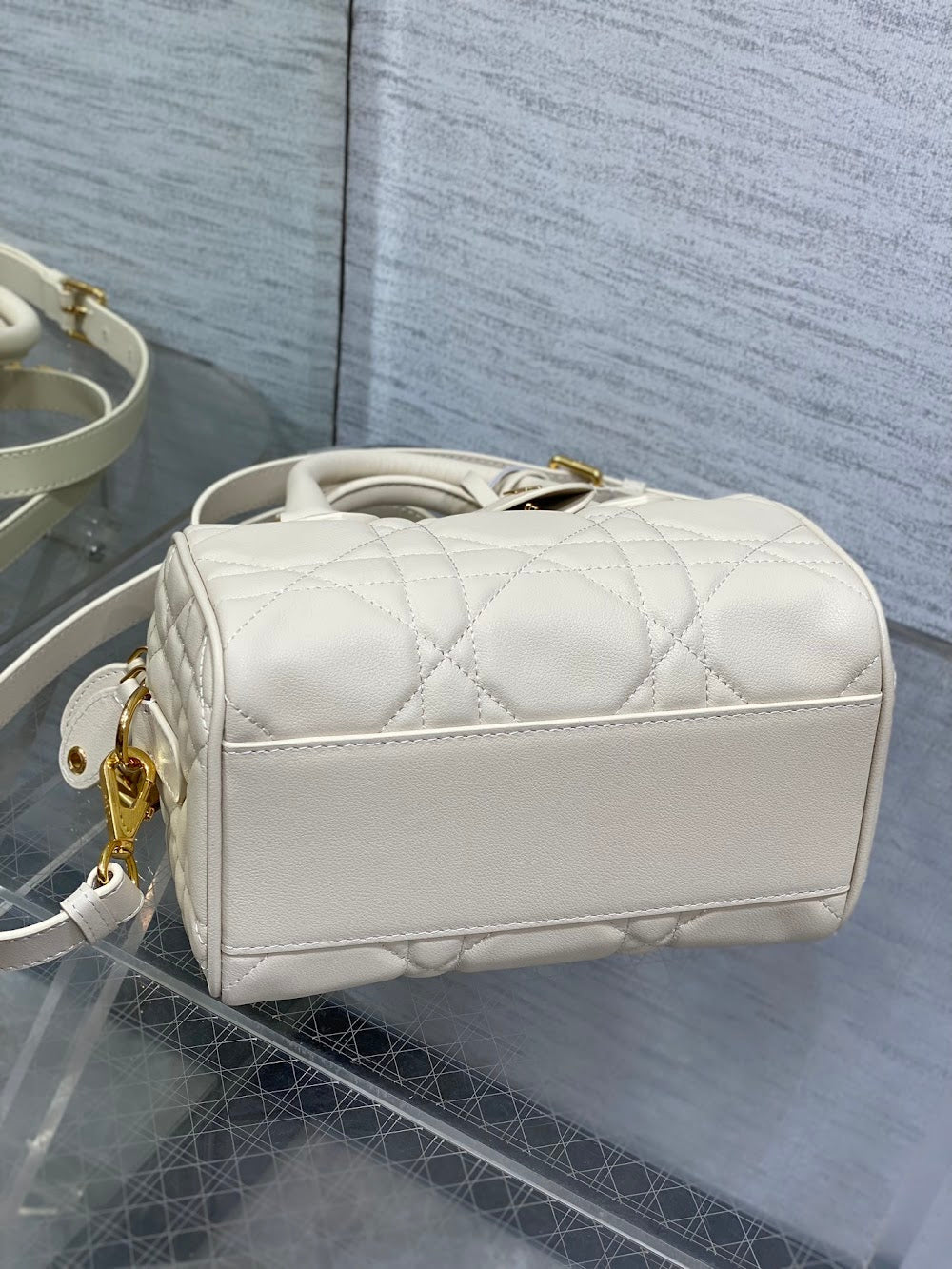 new-designer-premium-bags-nm16059