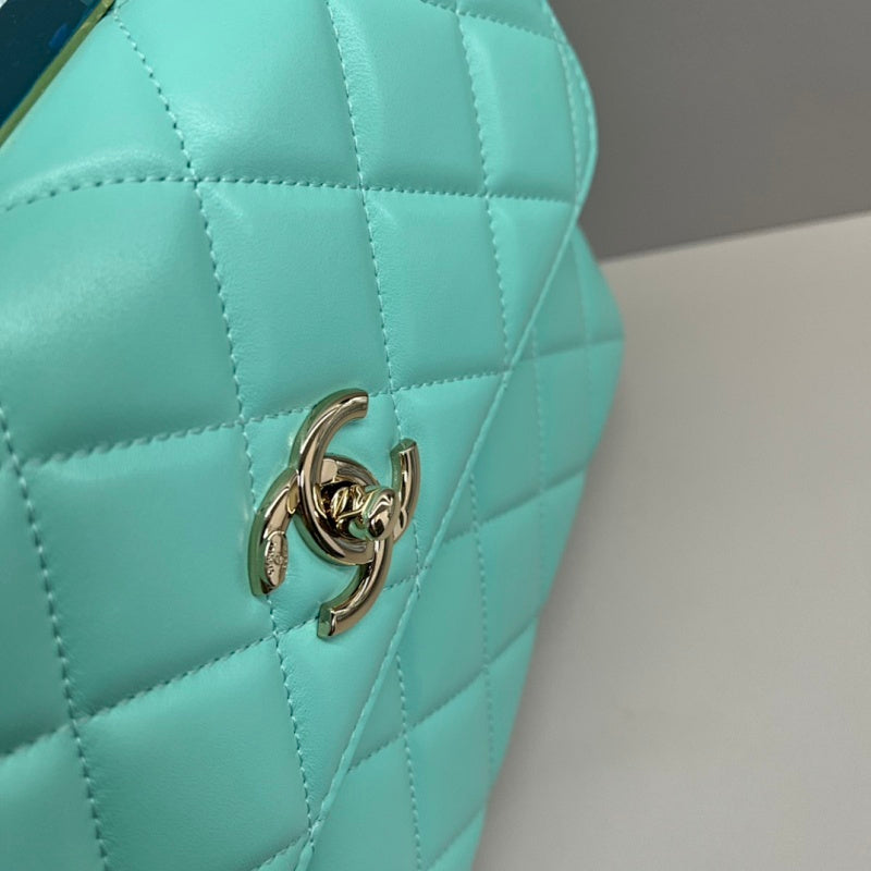 new-luxury-designer-bags-nm9704