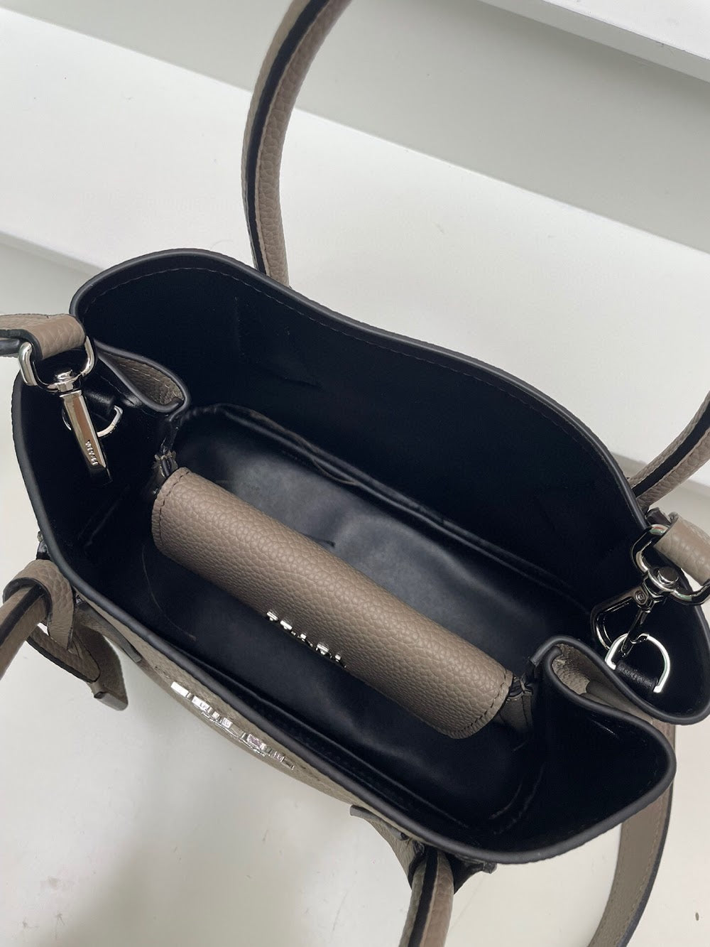 Ezyycart Bags pradn Luxury Bag --73571