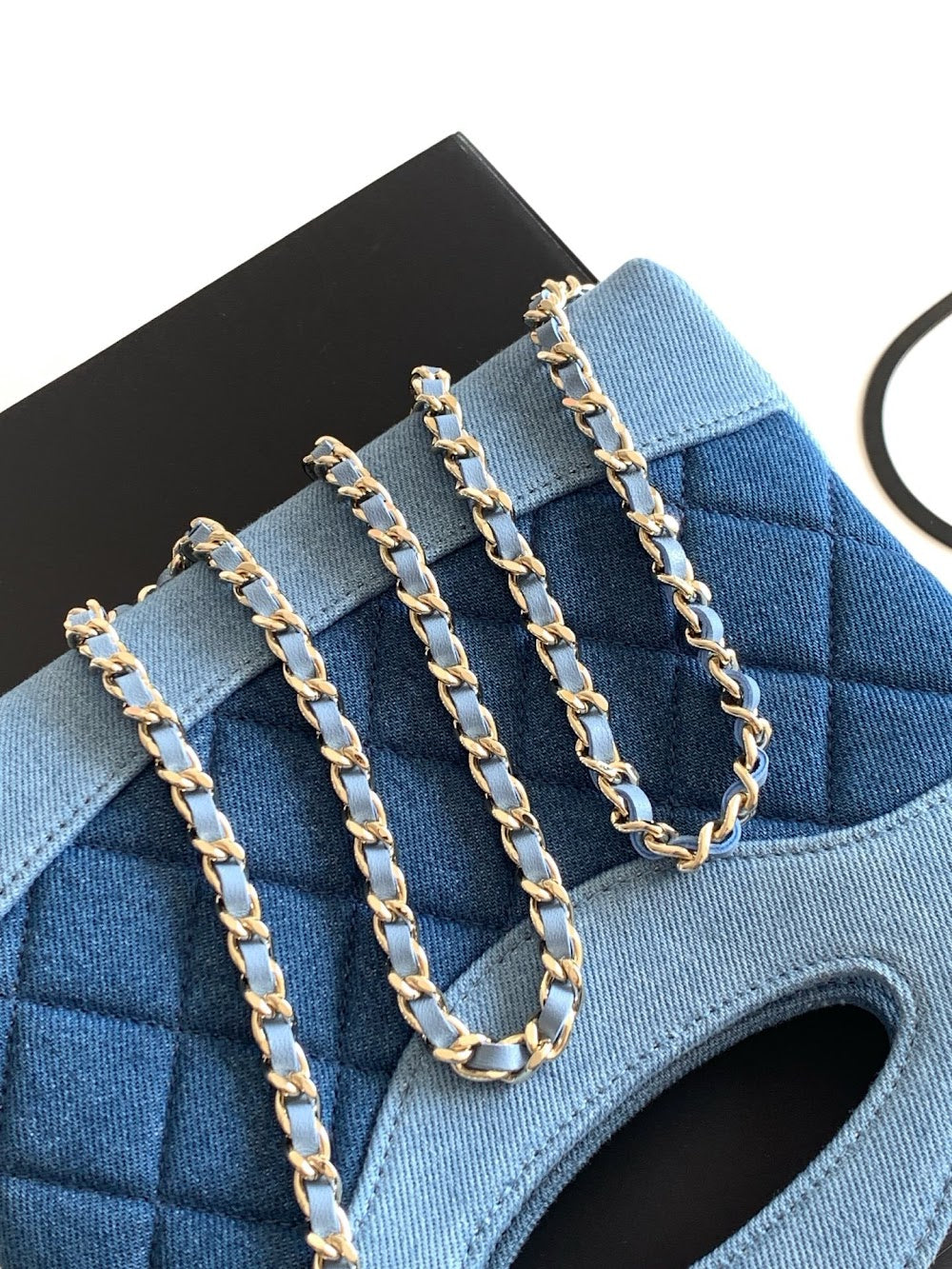 Anum Bags CHn Luxury Bag --114082