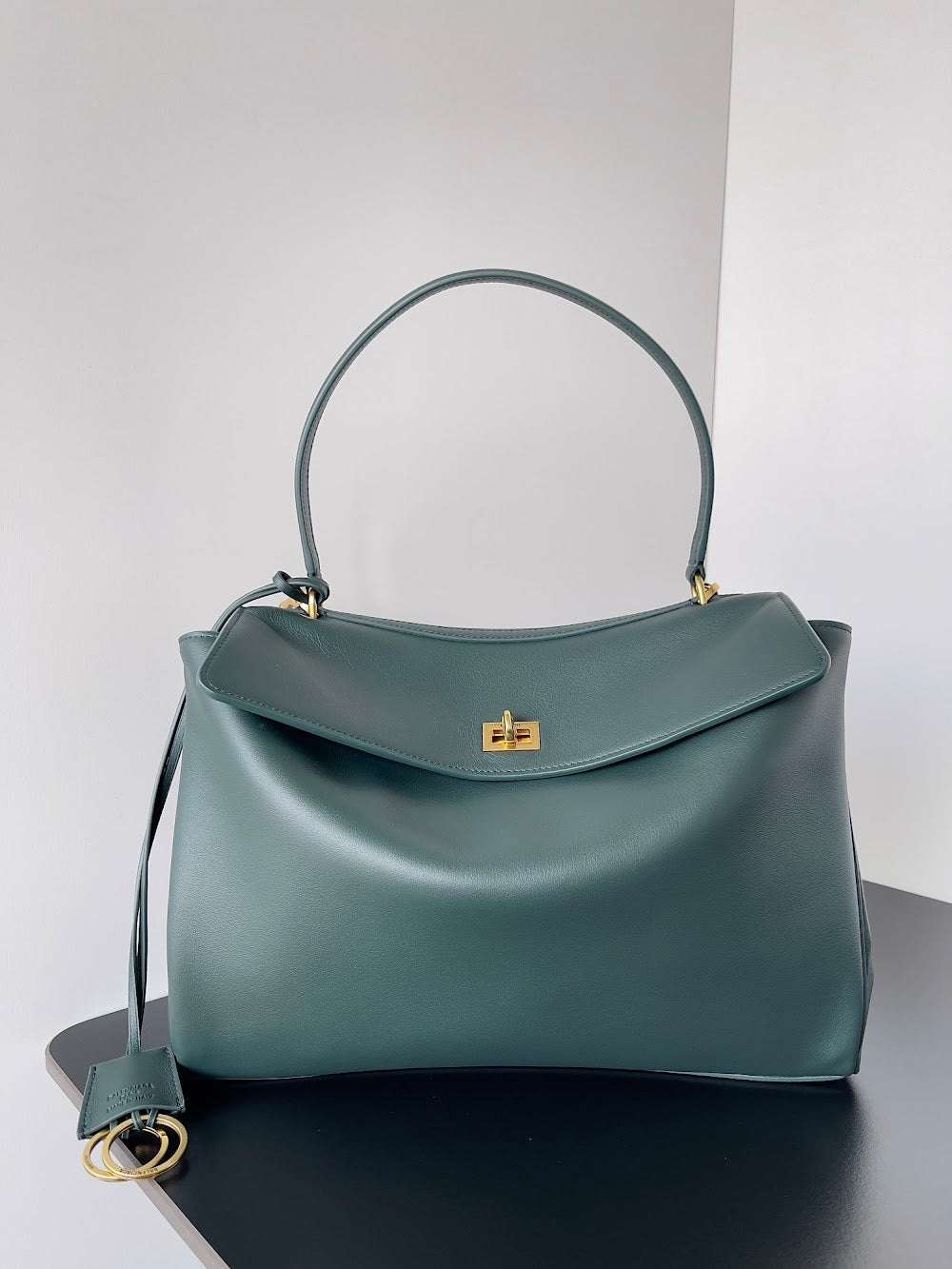 Ezyycart Bags Balenciaga Luxury Bag --110827