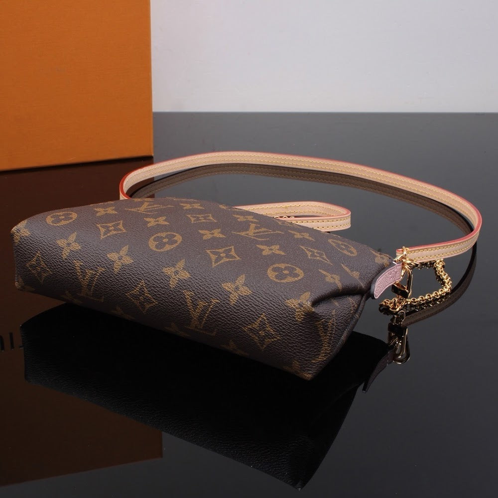 Anum Bags ln Luxury Bag --59188