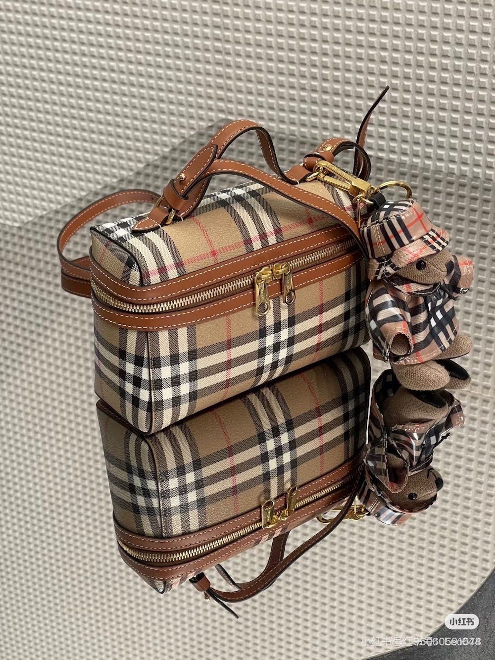 Ezyycart Bags Burberryn Luxury Bag --92893