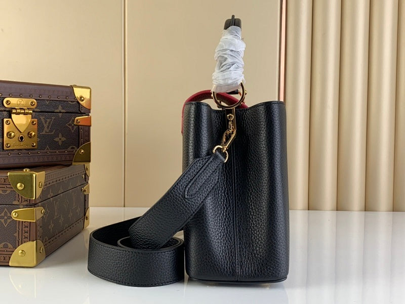 Anum Bags ln Luxury Bag --60985