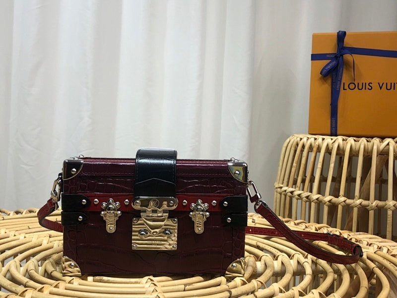 Anum Bags ln Luxury Bag --56234