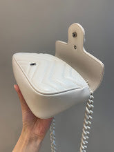 new-luxury-designer-bags-nm8940