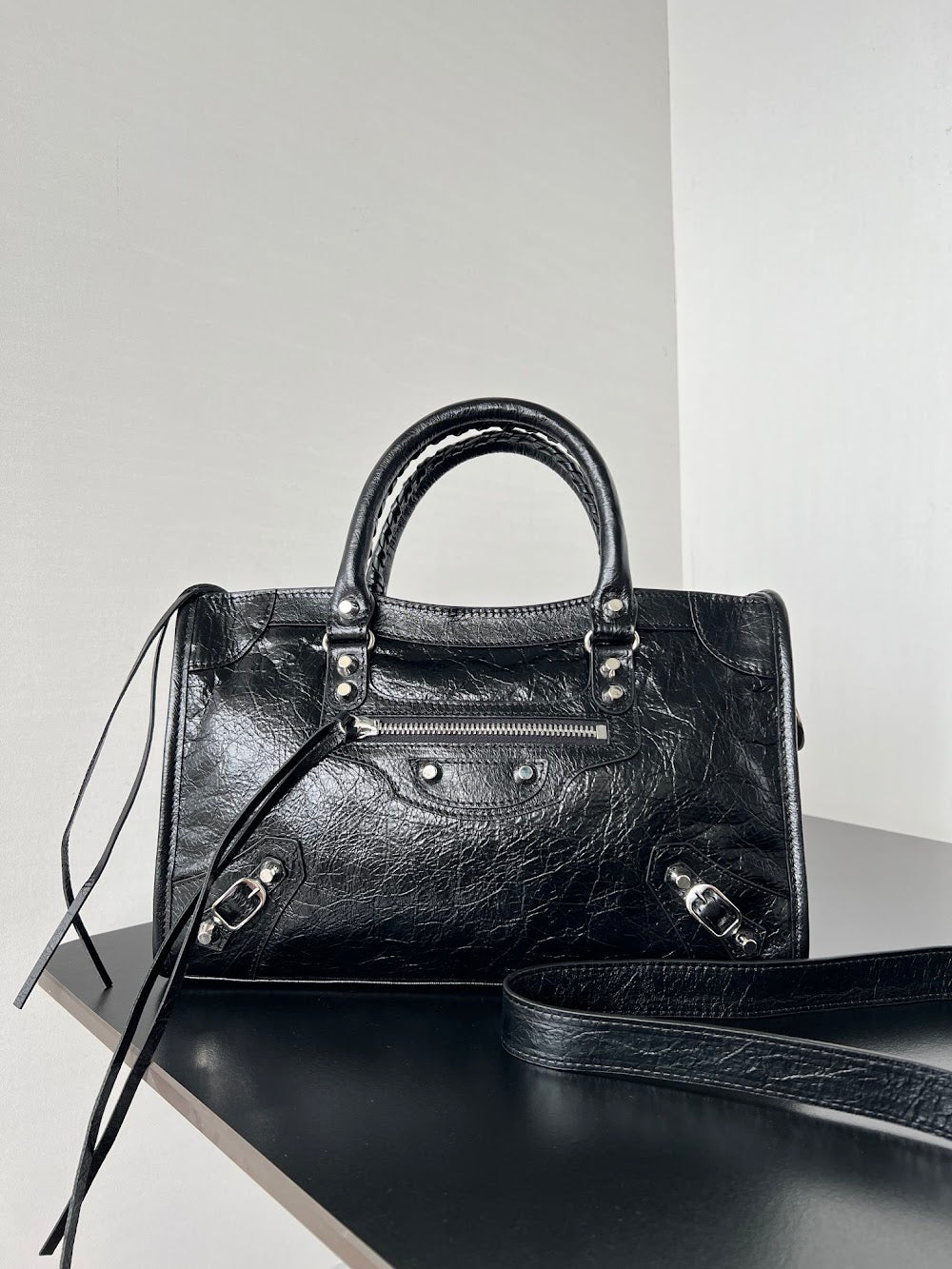 Ezyycart Bags Balenciaga Luxury Bag --111175
