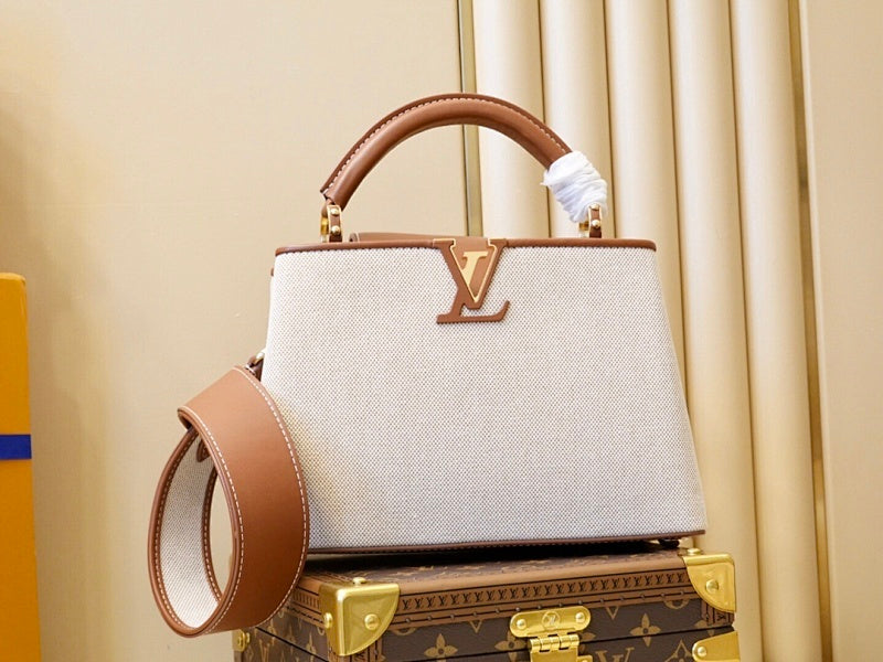 Anum Bags ln Luxury Bag --60282