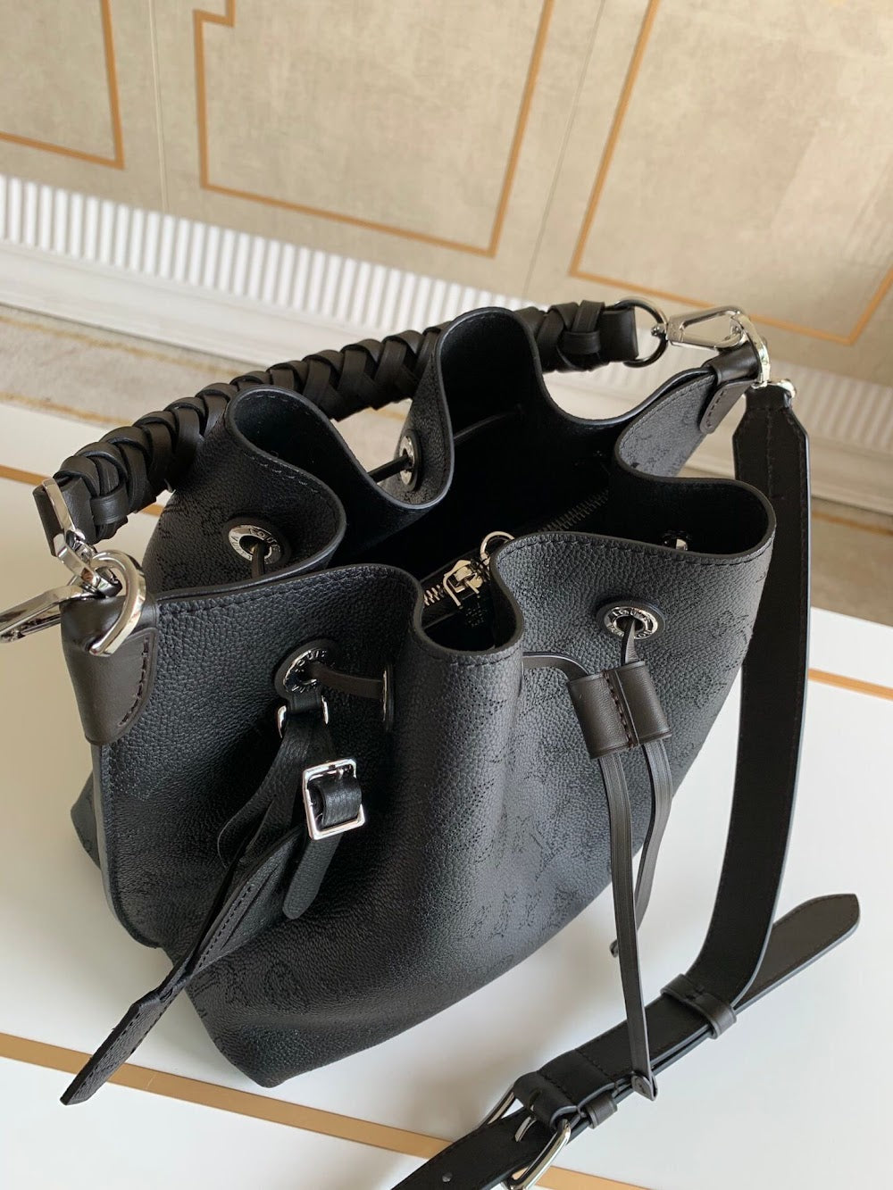 Anum Bags ln Luxury Bag --58932
