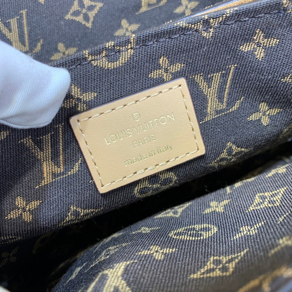 Anum Bags ln Luxury Bag --59683