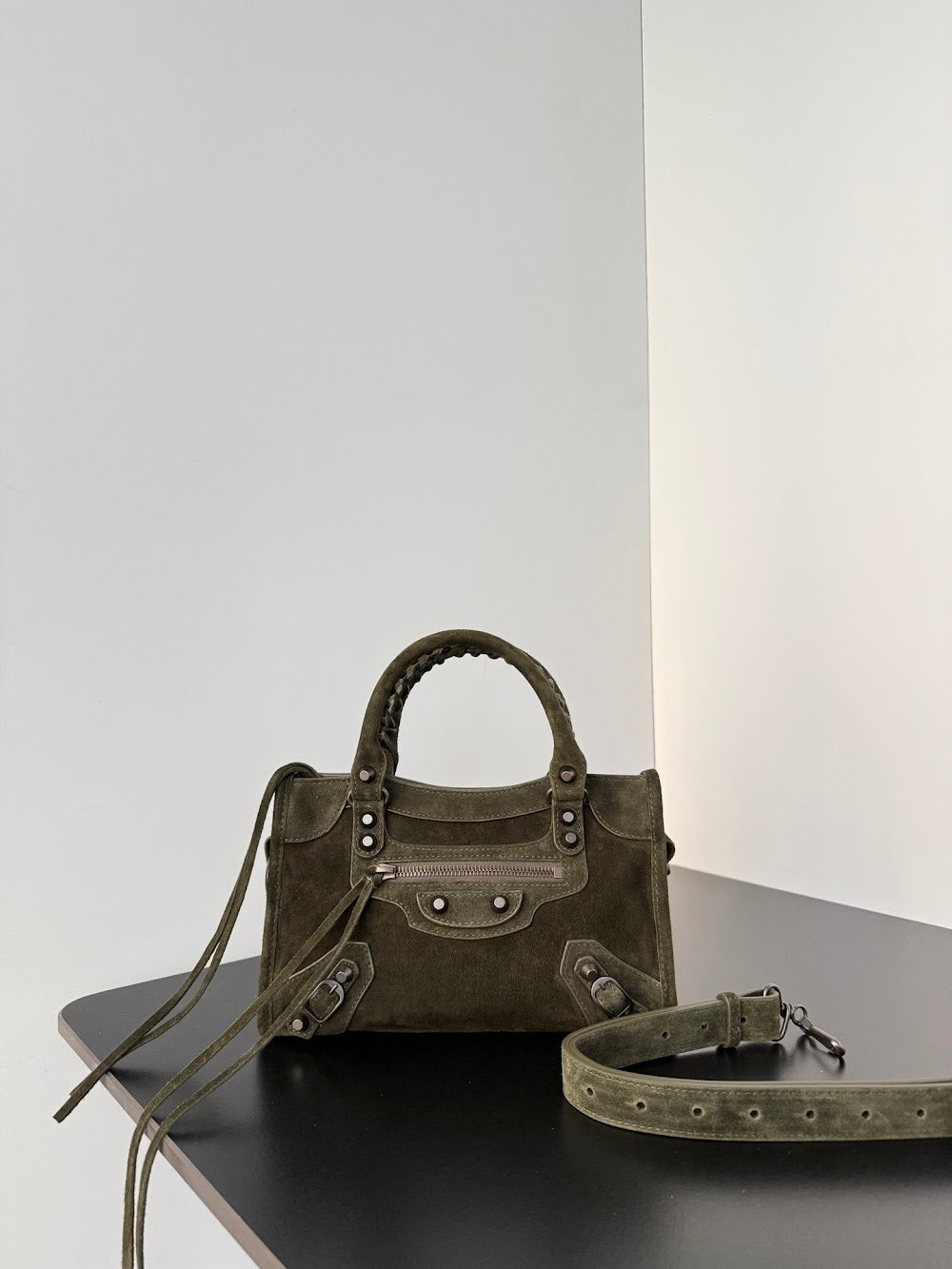 Ezyycart Bags Balenciaga Luxury Bag --111673