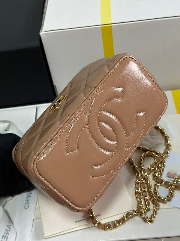 new-luxury-designer-bags-nm9450