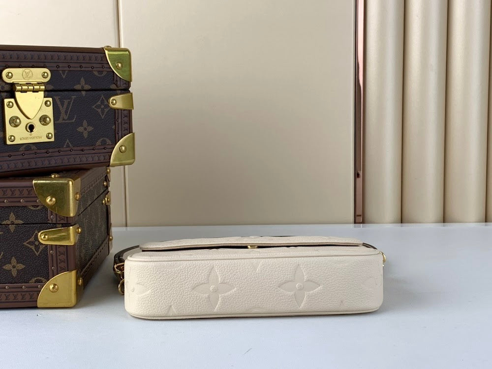 Anum Bags ln Luxury Bag --58974
