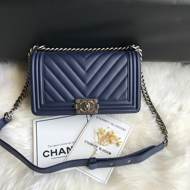 new-designer-premium-bags-nm9286