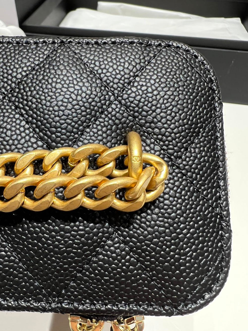 new-luxury-designer-bags-nm20590