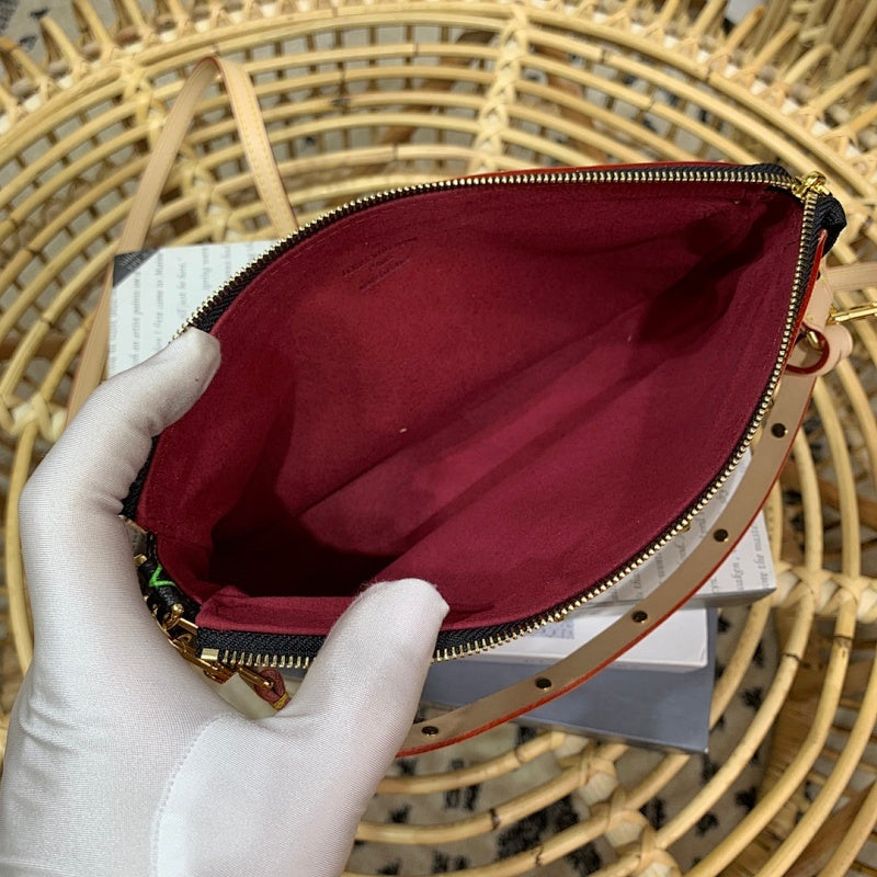 Anum Bags ln Luxury Bag --59992