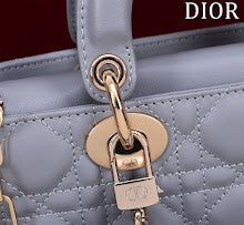 new-luxury-designer-bags-nm7297
