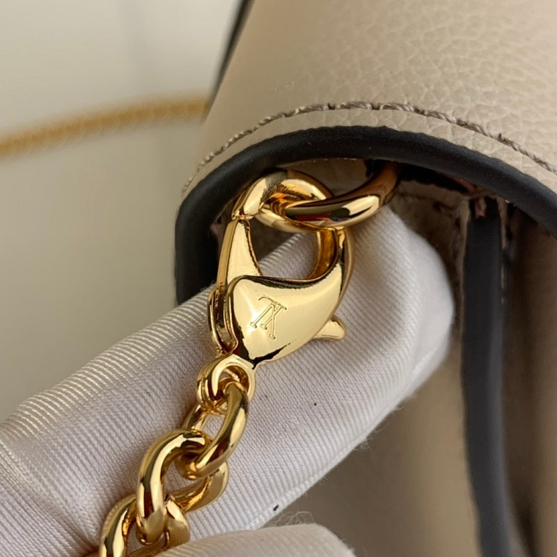 Anum Bags ln Luxury Bag --58056