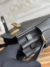 new-luxury-designer-bags-nm11569