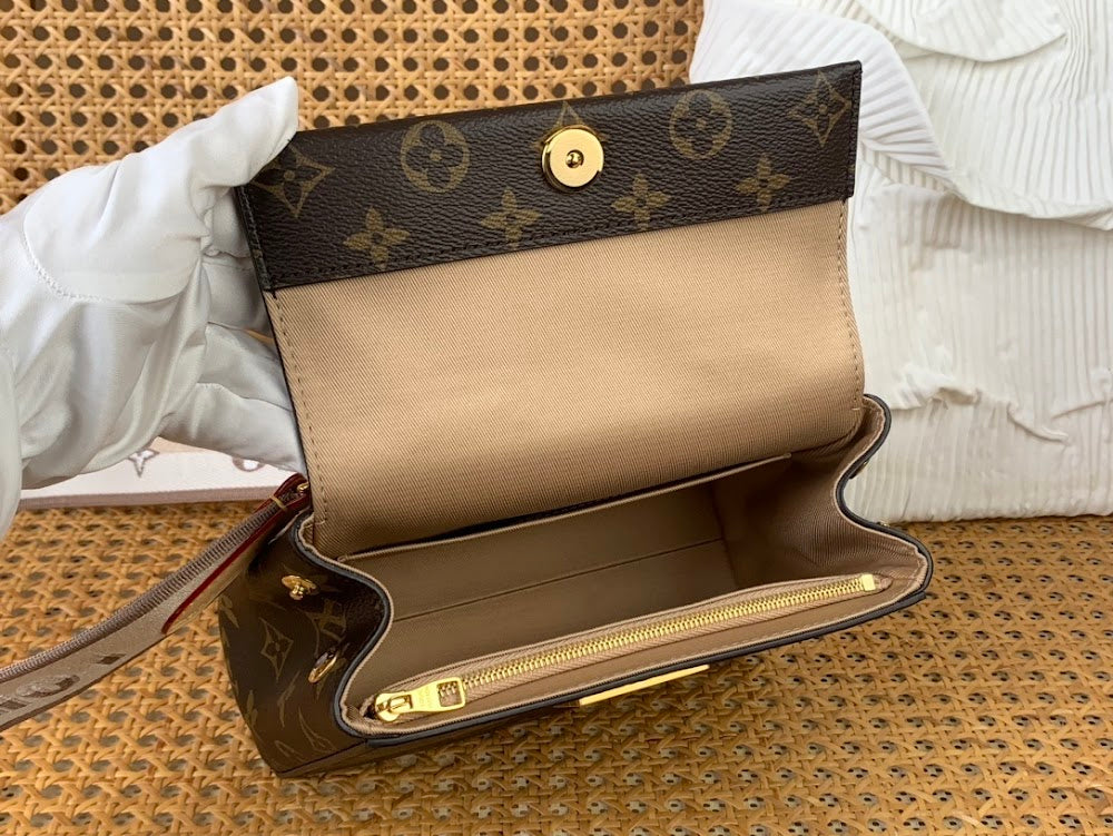 Anum Bags ln Luxury Bag --56773