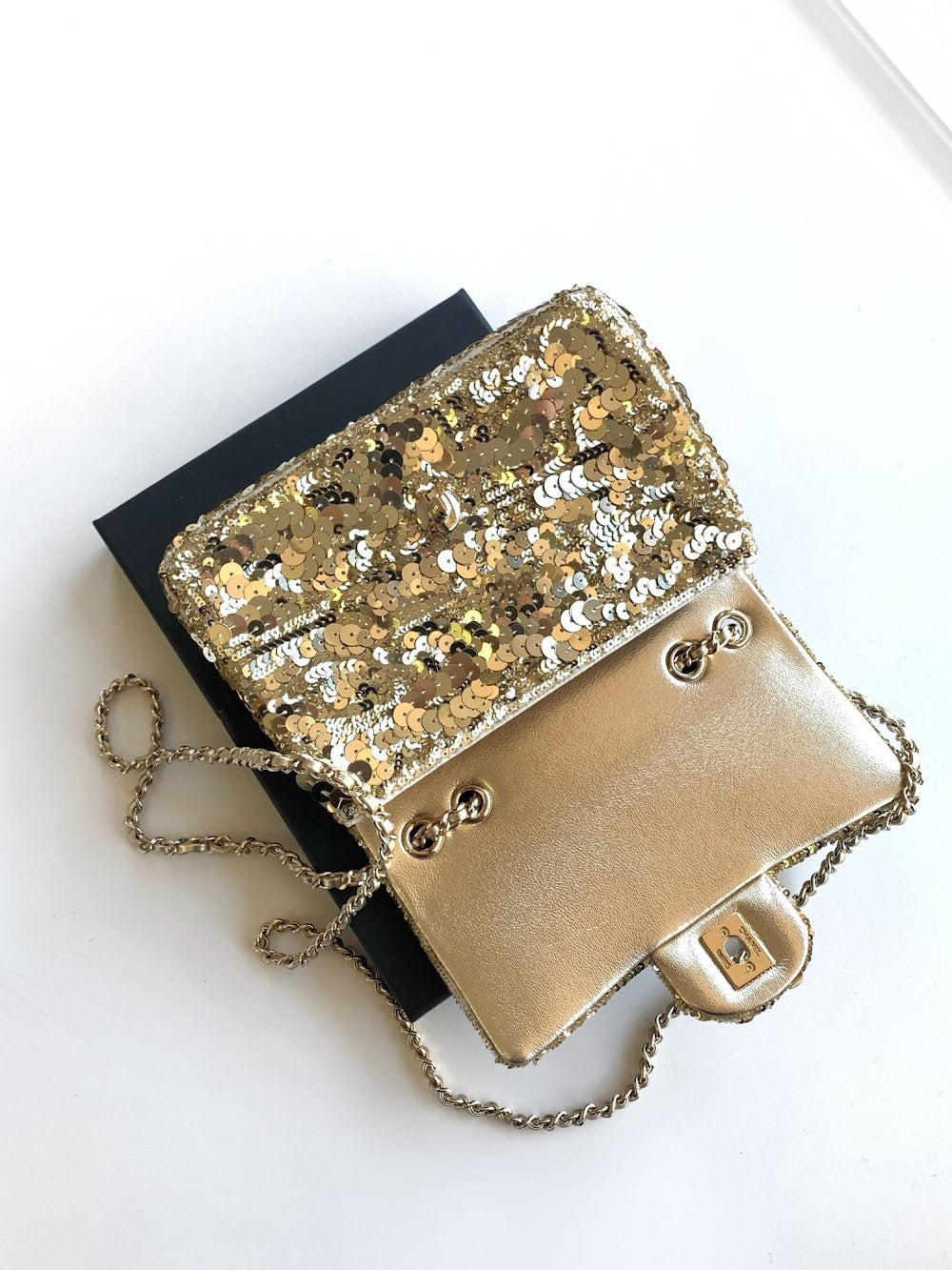 Anum Bags CHn Luxury Bag --114157