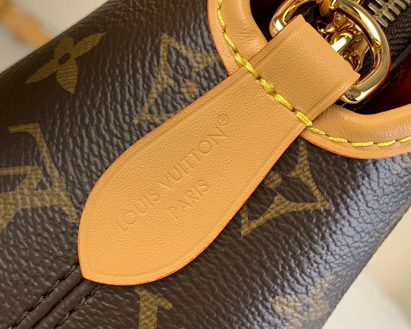 Anum Bags ln Luxury Bag --56800
