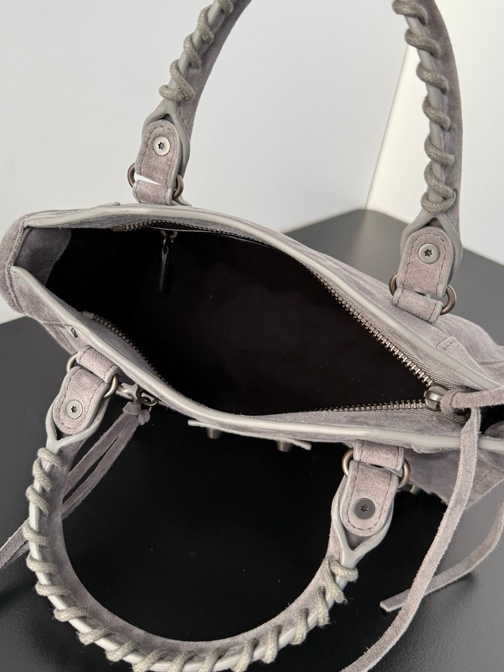 Ezyycart Bags Balenciaga Luxury Bag --111677