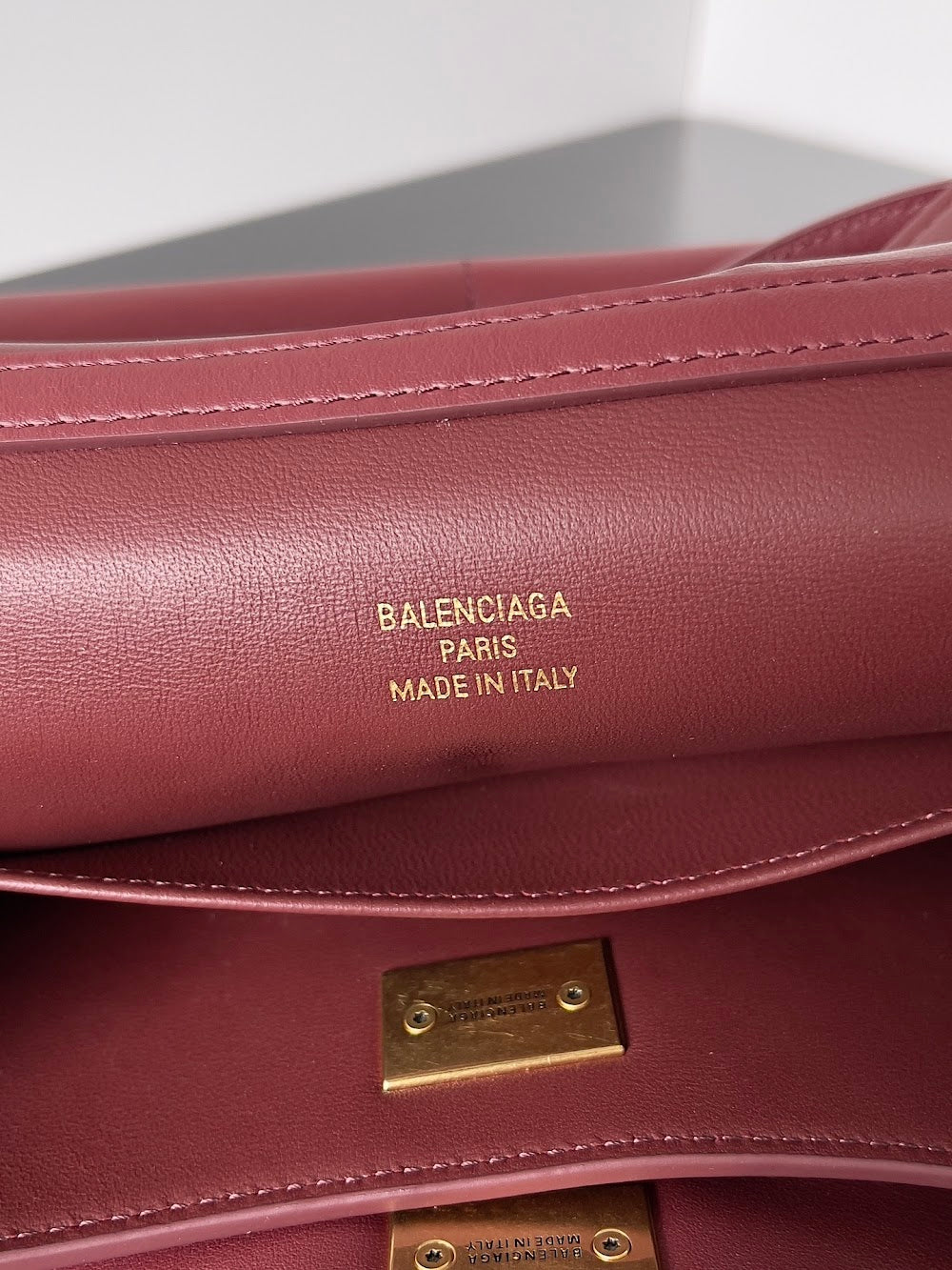 Ezyycart Bags Balenciaga Luxury Bag --110657