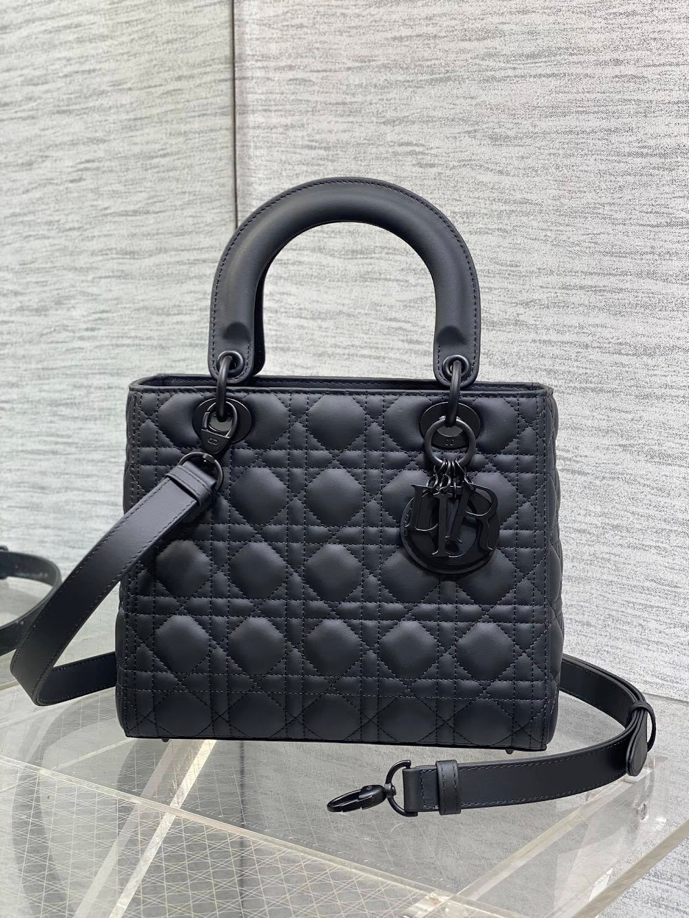 new-designer-premium-bags-nm16619