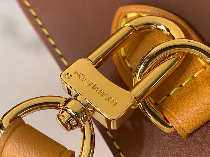 Anum Bags ln Luxury Bag --56564