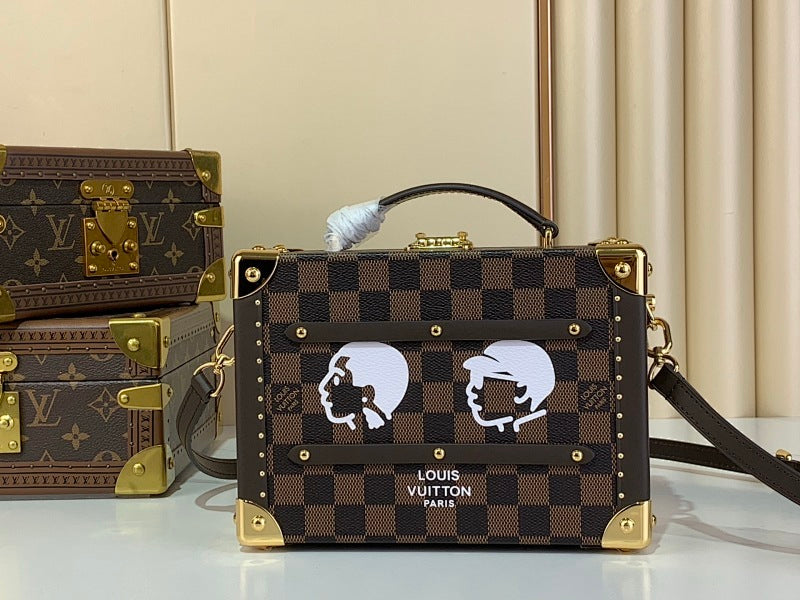 Anum Bags ln Luxury Bag --56806