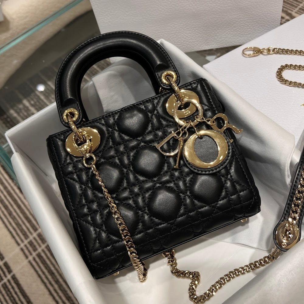new-luxury-designer-bags-nm16170
