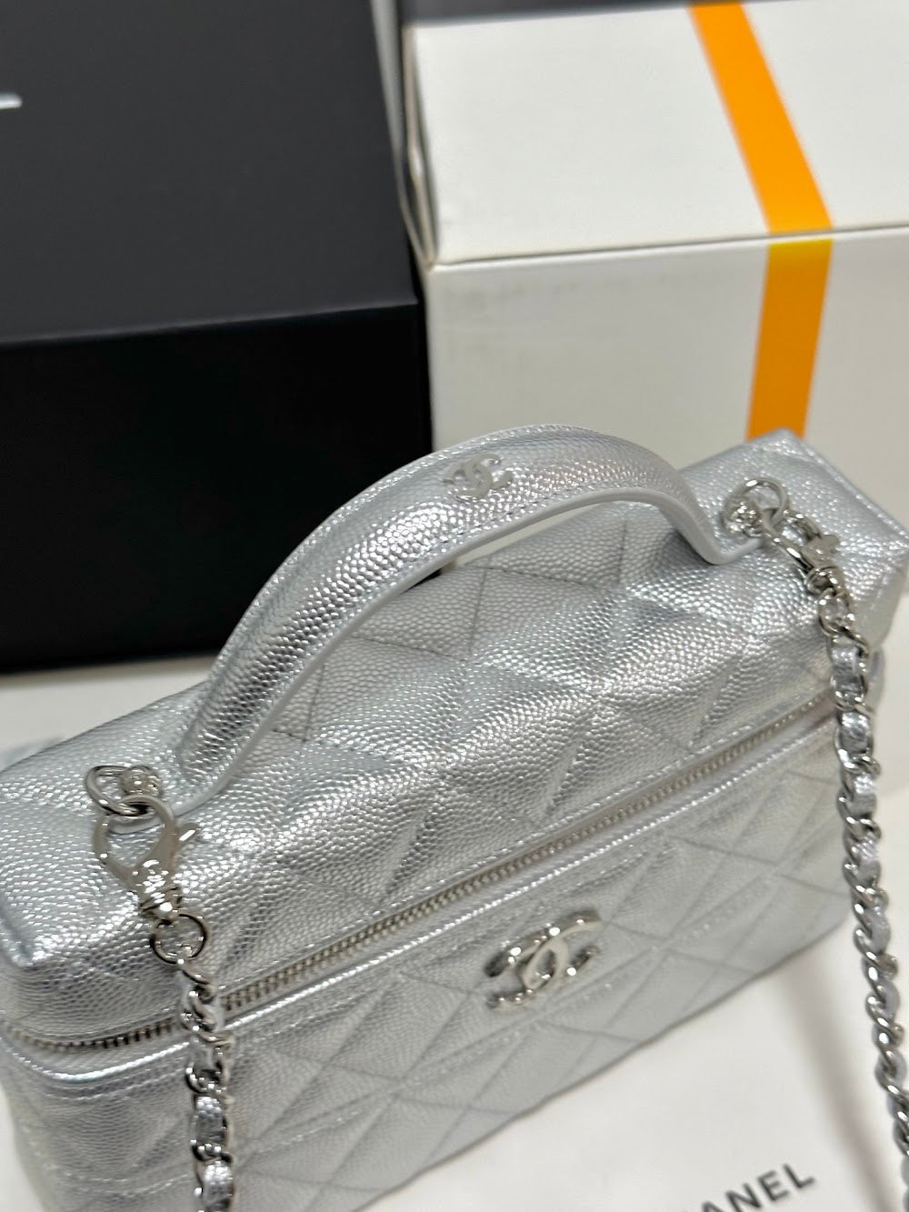 new-designer-premium-bags-nm9935
