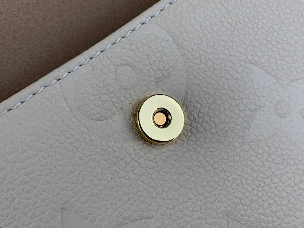 Anum Bags ln Luxury Bag --58974