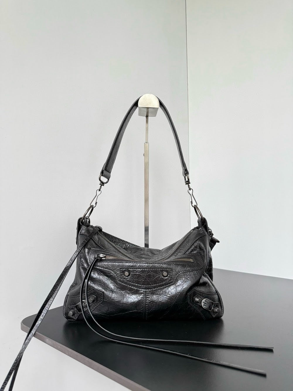 Ezyycart Bags Balenciaga Luxury Bag --111124