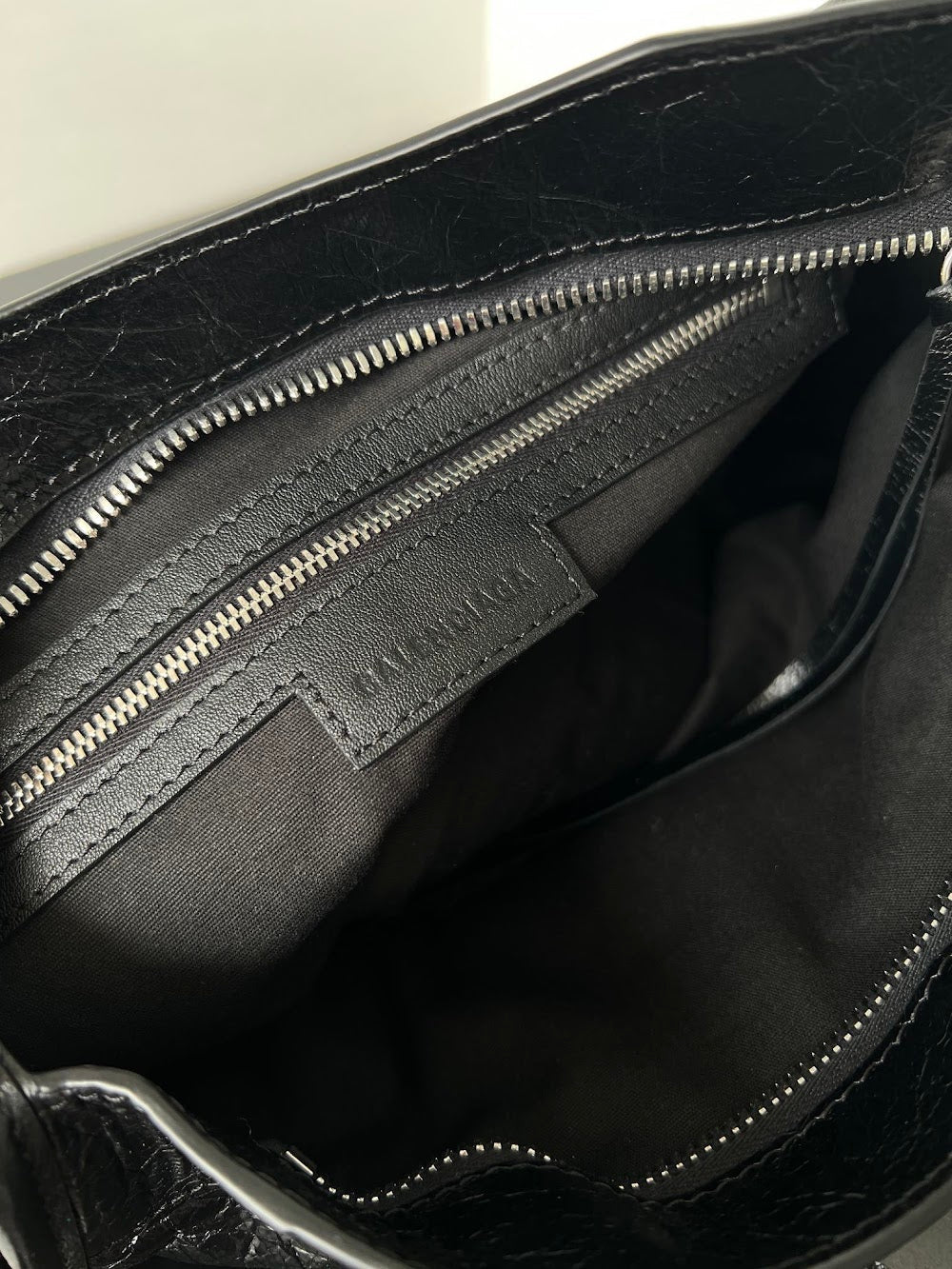 Ezyycart Bags Balenciaga Luxury Bag --111175