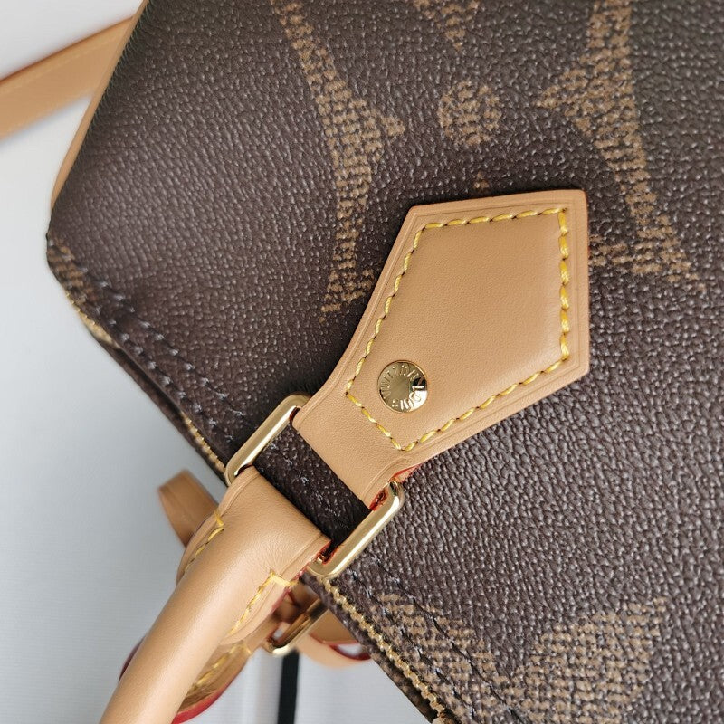 Anum Bags ln Luxury Bag --60590