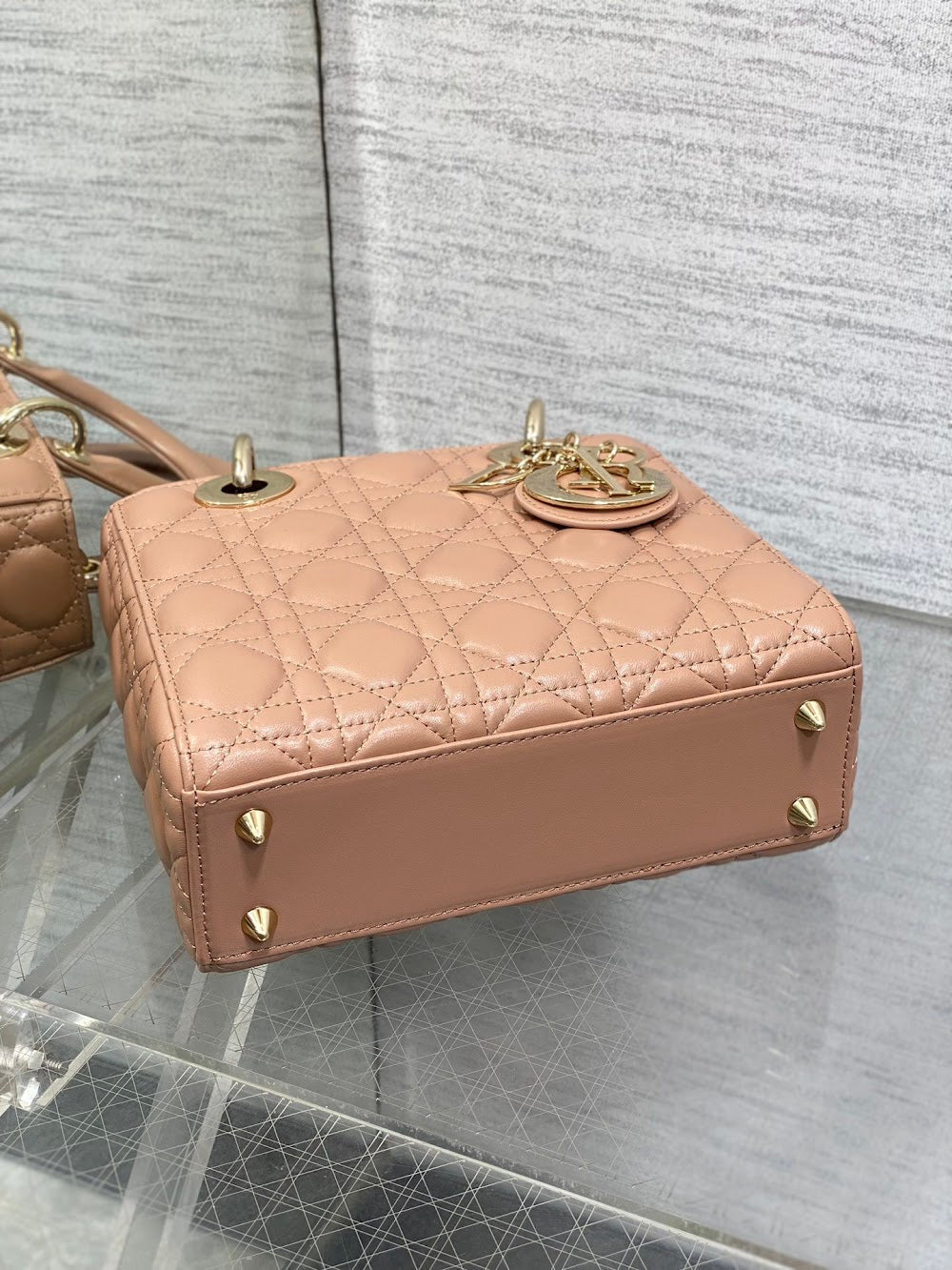 new-designer-premium-bags-nm16325