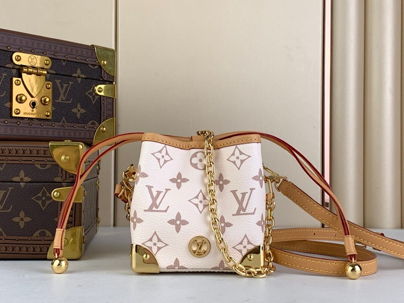 Anum Bags ln Luxury Bag --57782