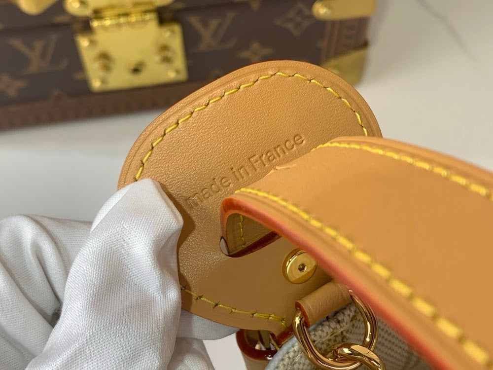 Anum Bags ln Luxury Bag --56998